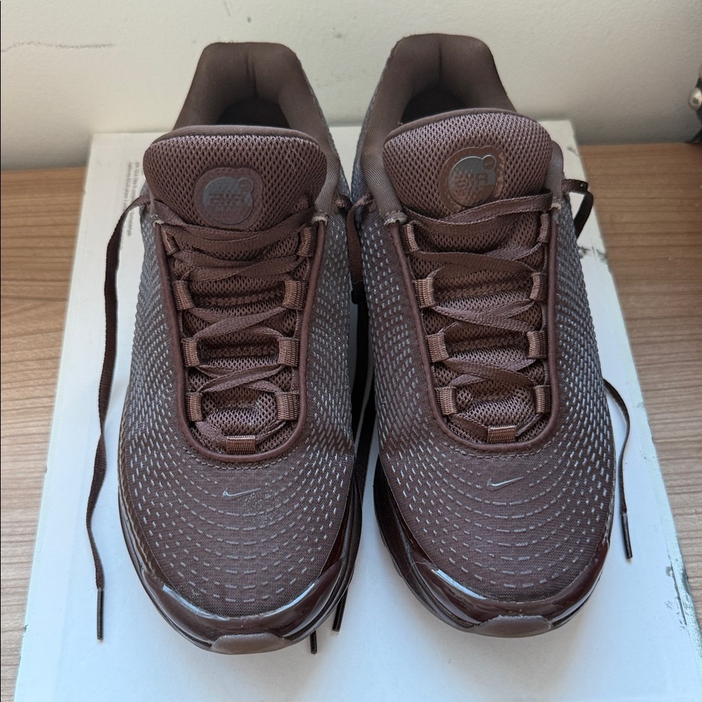 Nike Women's Dark Brown Athletic Shoes